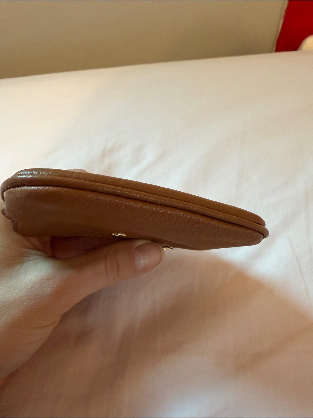 Kate Spade Brown Pebbled Leather Zip Coin Purse /Key Card Pouch w/ Gold Logo EUC - Picture 4 of 8